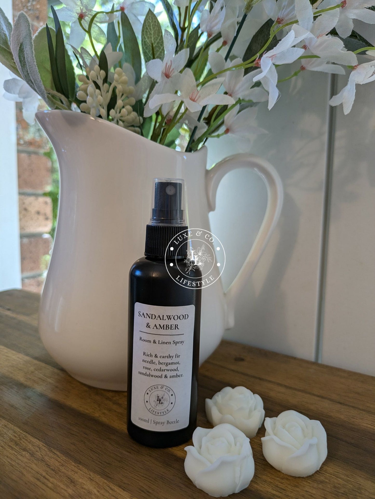 100ml Premium Fragrant Room & Linen Spray - SANDALWOOD & AMBER