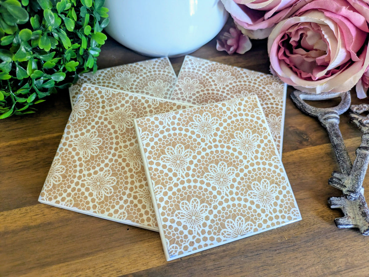 Hand Crafted Ceramic Coaster - Shabby White Lace Pattern Set of 4x