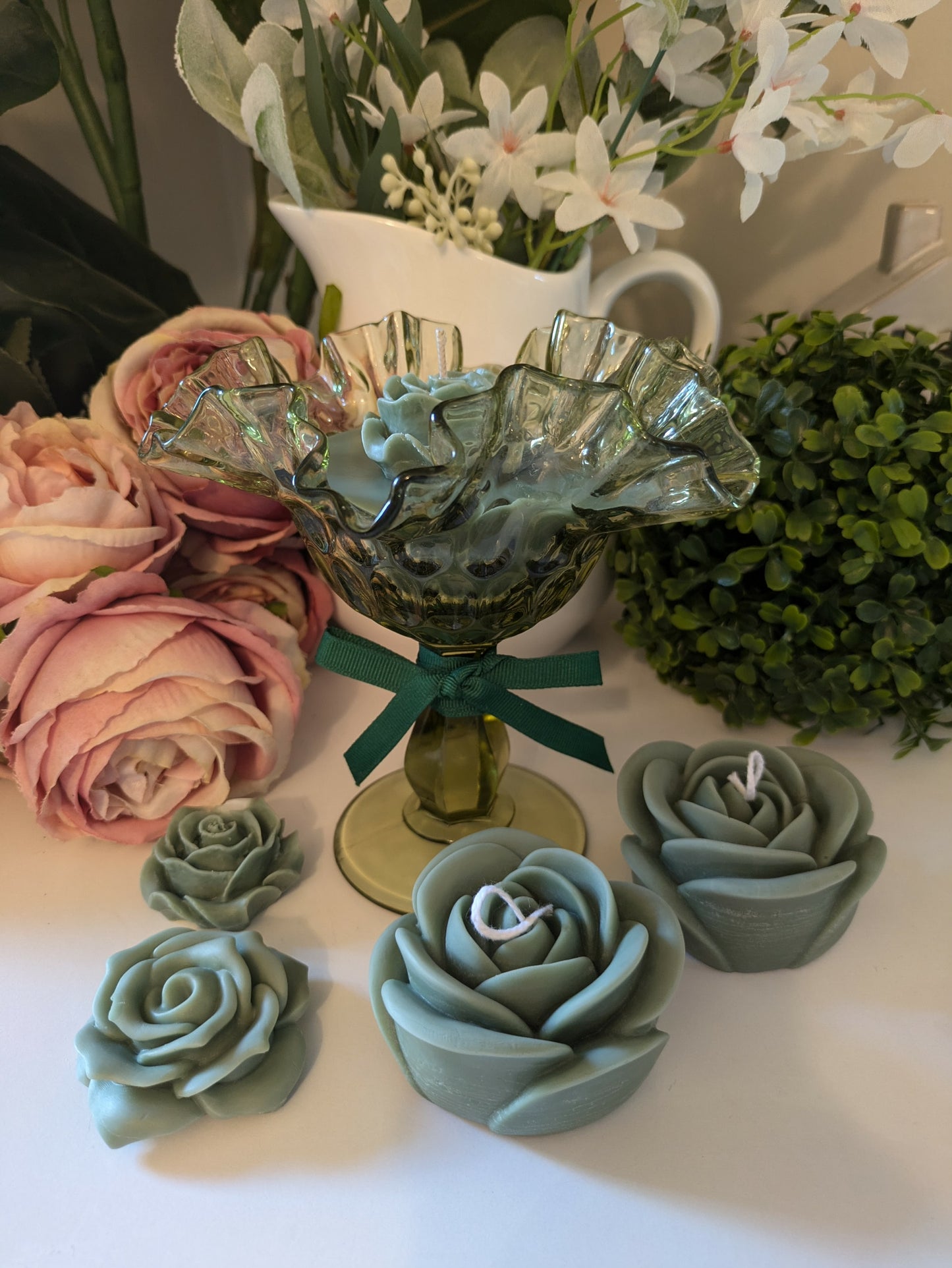 Green Cut Glass - Sweet Pea & Jasmine | 250ml