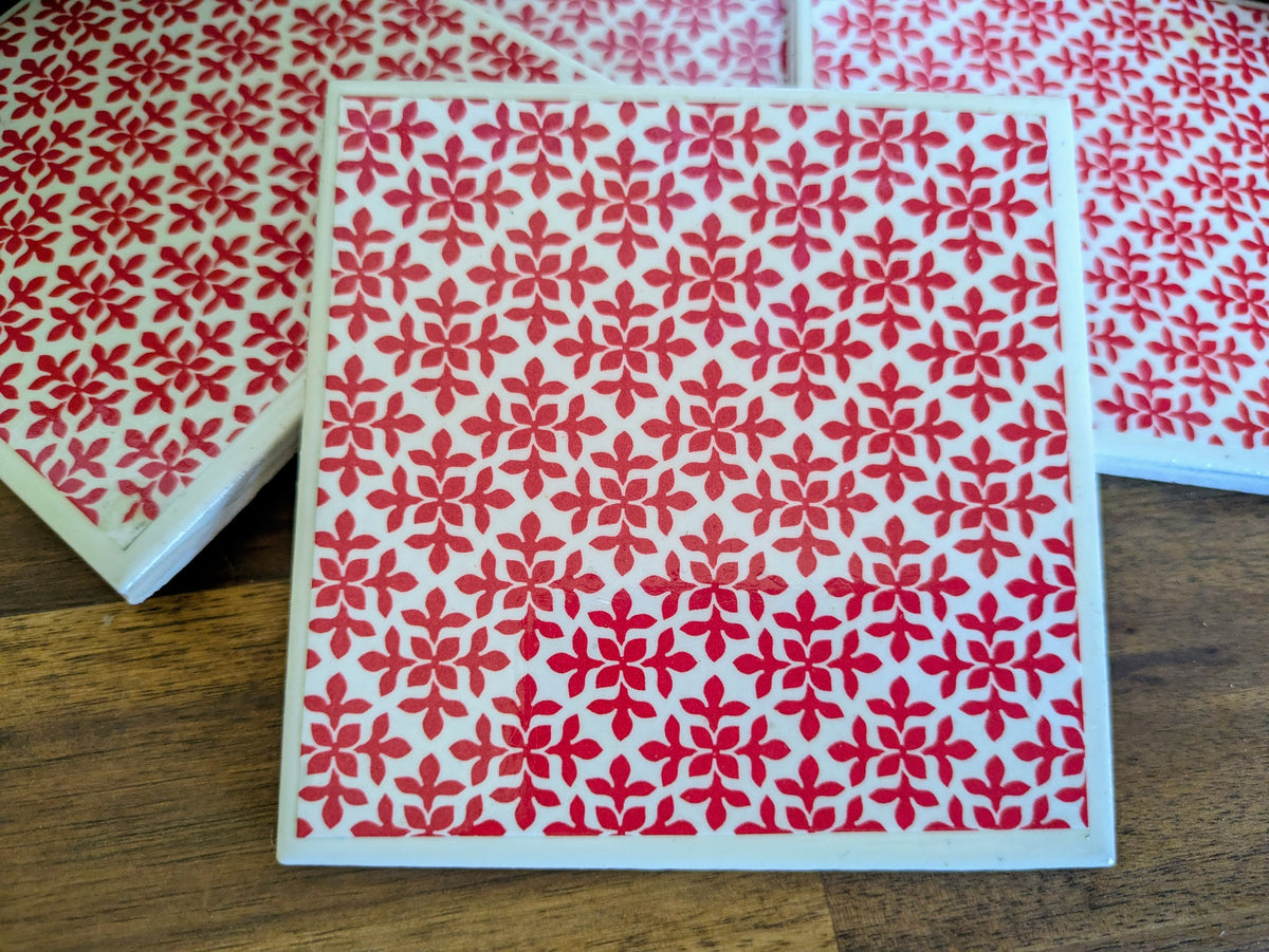 Hand Crafted Ceramic Coaster - Mini Red Leaf Pattern Set of 4x