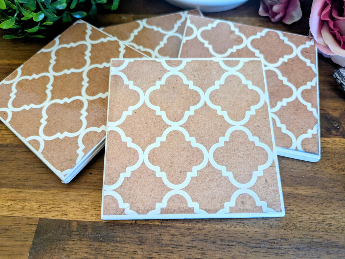 Hand Crafted Ceramic Coaster - Vintage White Geo Pattern Set of 4x