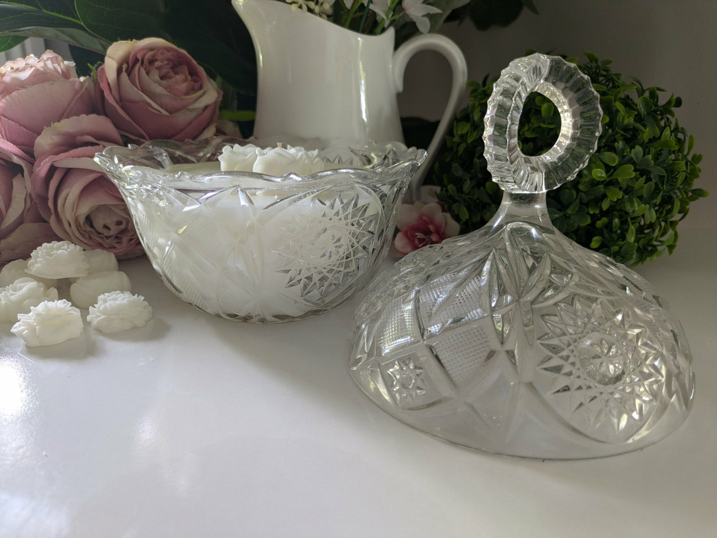 Round Cut Glass - Japanese Honeysuckle | 1ltr