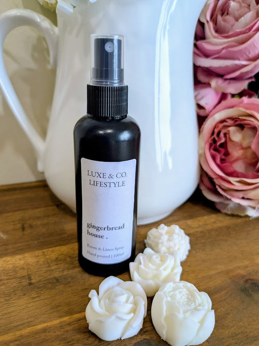 100ml Premium Fragrant Room & Linen Spray - GINGERBREAD HOUSE