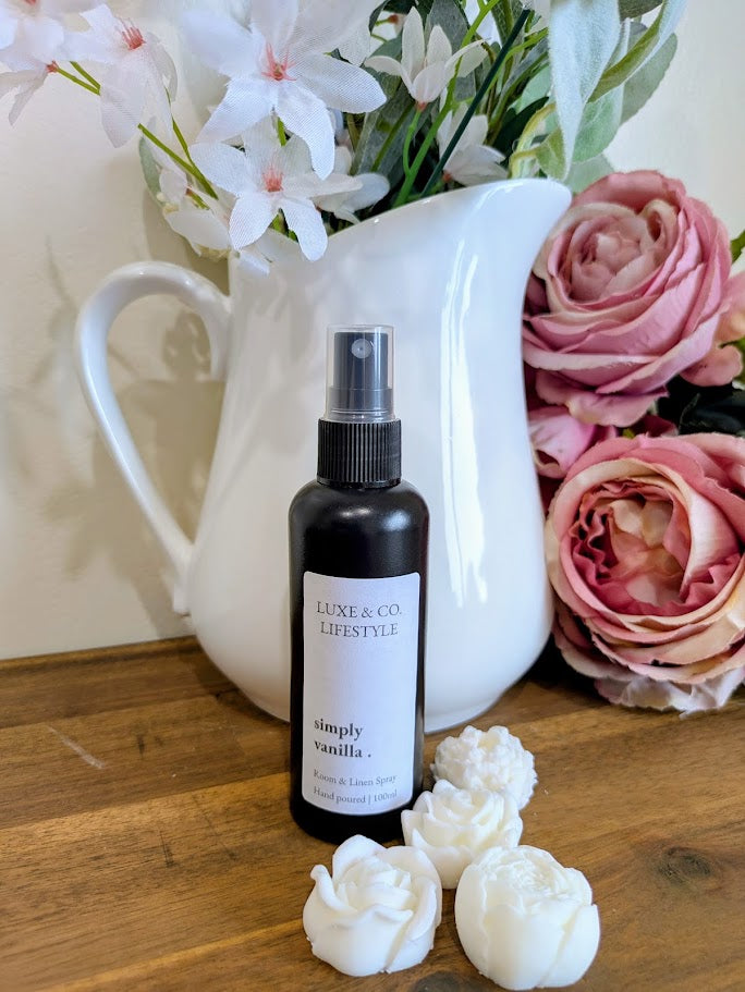 100ml Premium Fragrant Room & Linen Spray - SIMPLY VANILLA